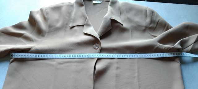 Levita sobrecamisa tostado T.52-54