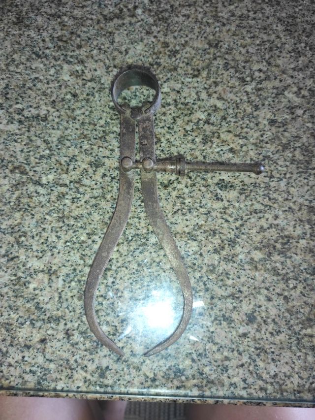 calibrador de puntas curvas