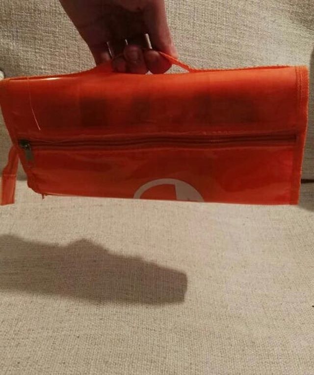 Bolsa de plástico plegable con ruedas pequeña