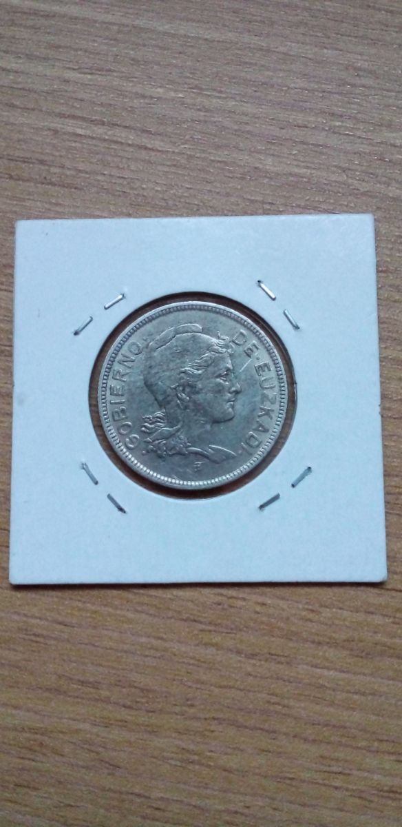 2 Pesetas.  Euskadi.