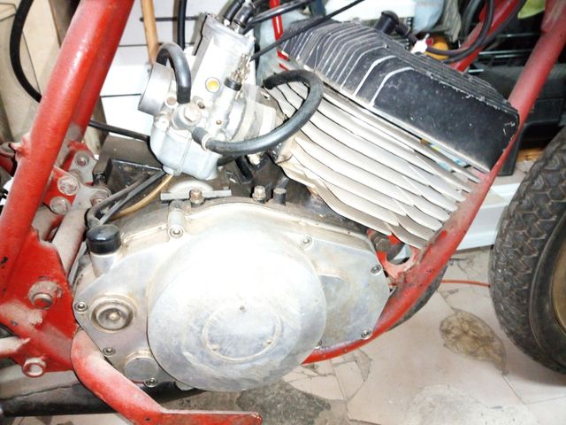 BICILINDRICA 250cc . CIRCUITO. Carreras d Clásicos