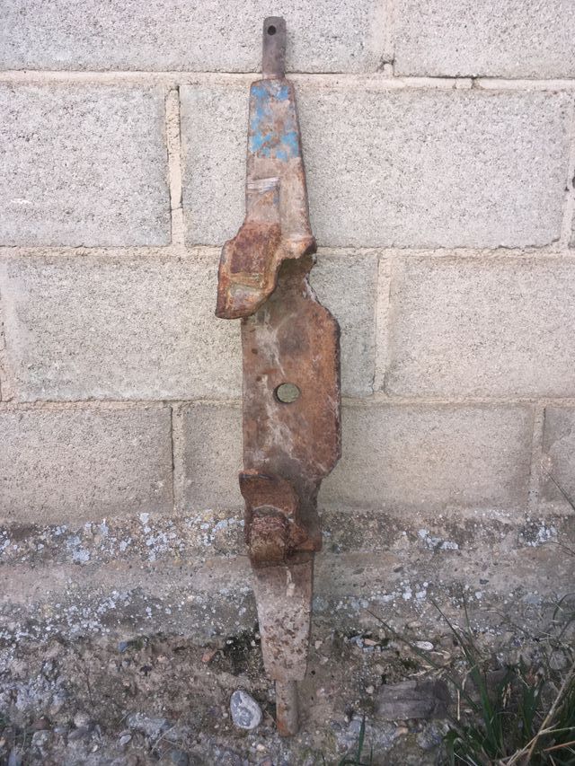 Barra De Tiro De Un Tractor Barra de tiro para tractor de segunda mano por 75 EUR en Tarazona en