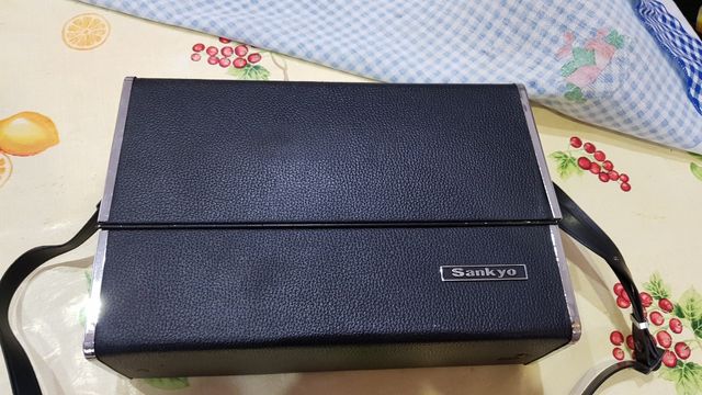 Tomavistas y Proyector Súper 8. Sankyo.