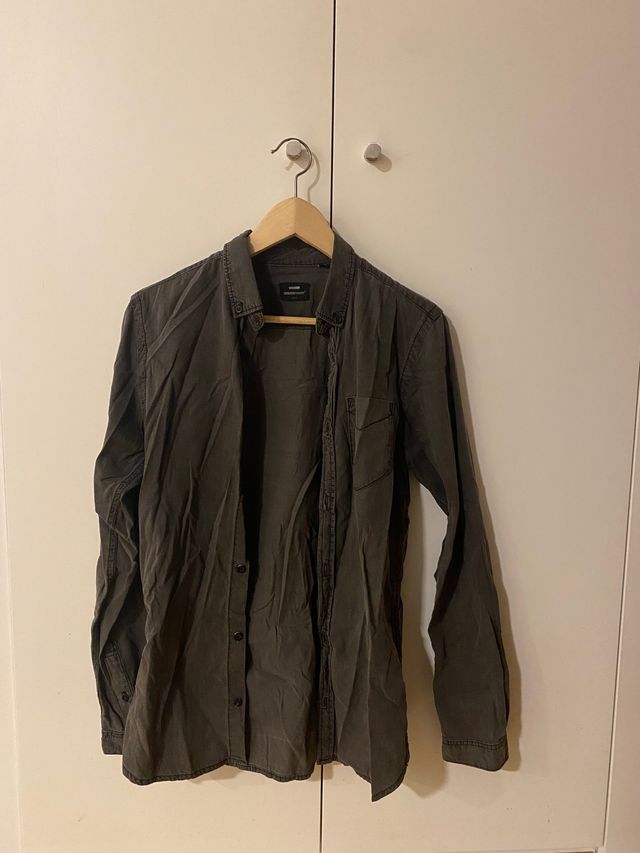 T-shirt, polo, pantaloni