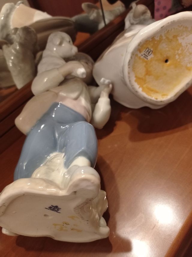 Figura de pastor Rex y pastora Nao. Belén