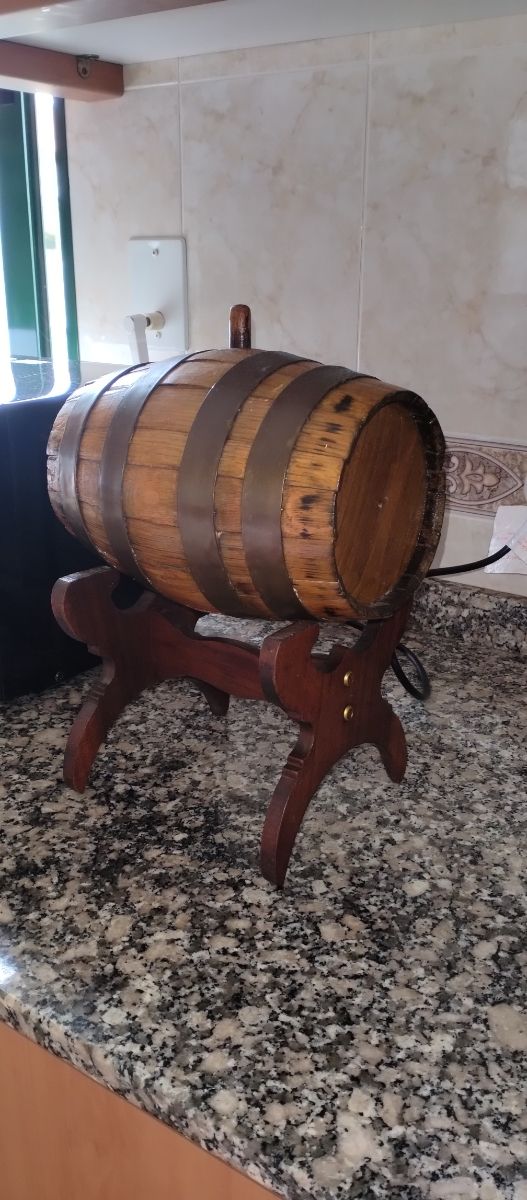 Antiguo Barril  De Madera 