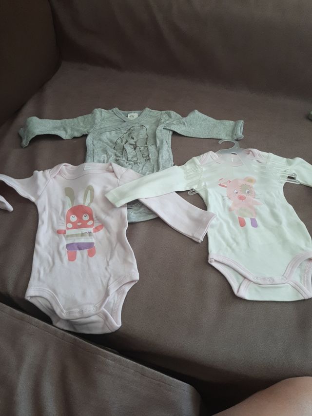 Lote 3 body nuevos,talla 62 cm.