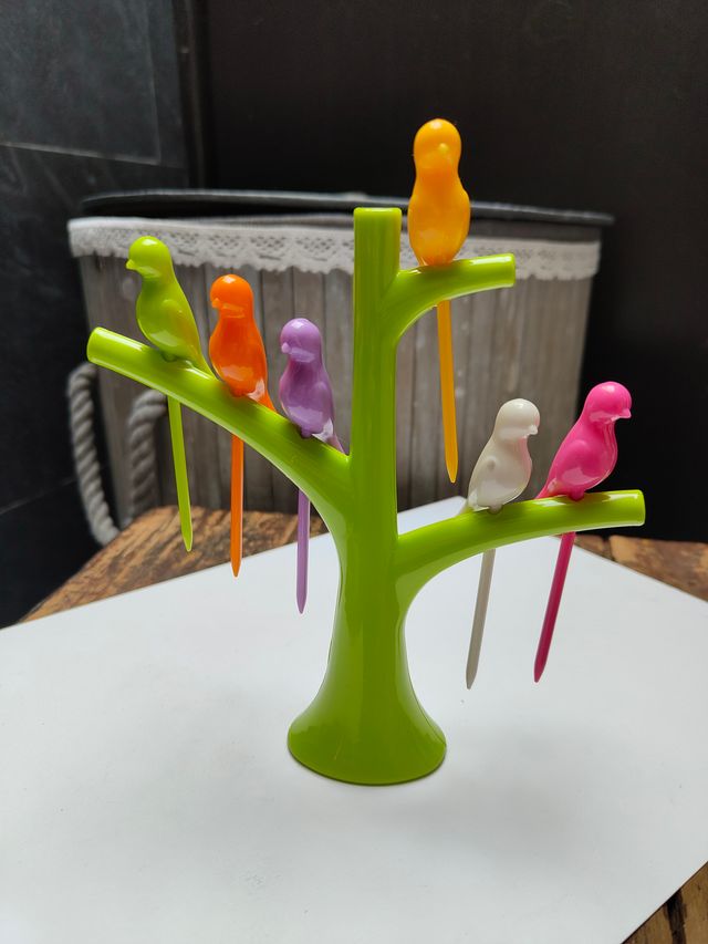 Stuzzicadenti in plastica