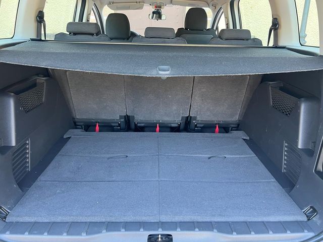 Peugeot 5008 Active 1.6 eHDI 112 Blue Lion