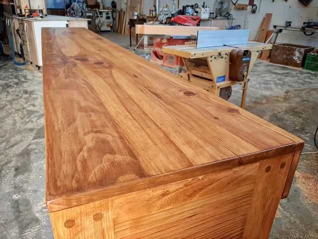 Islas y penínsulas cocina a medida madera natural