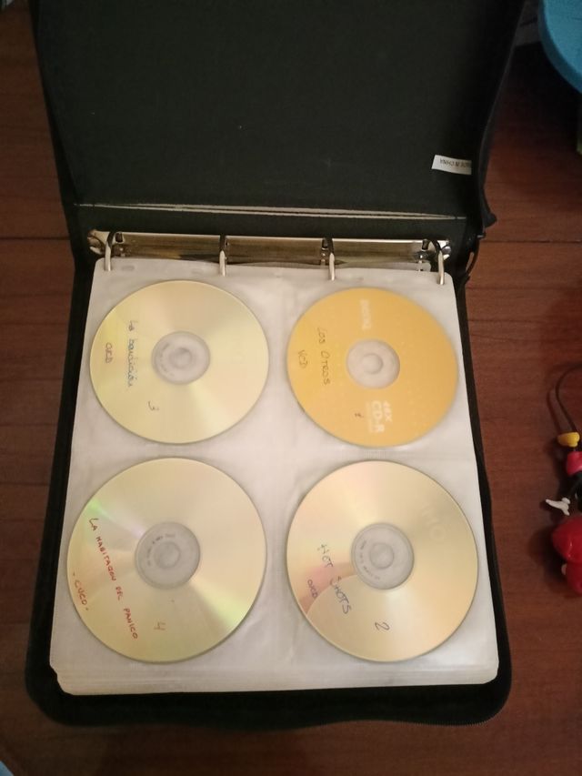 Archivador para Cd.Capacidad para 160 cd.