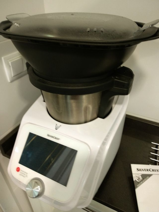 Monsieur cuisine Connect SKMC 1200 B2 Silver Crest de segunda mano por