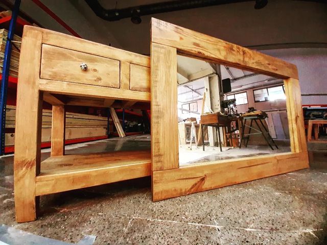 Conjunto recibidor baño consola cómoda espejo