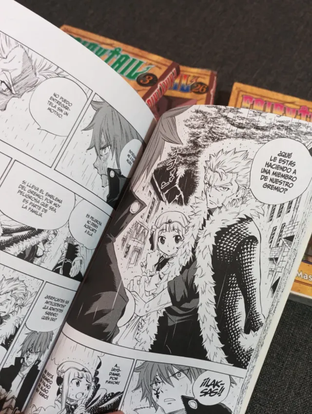 Fairy Tail  pack mangas + DVDs en español