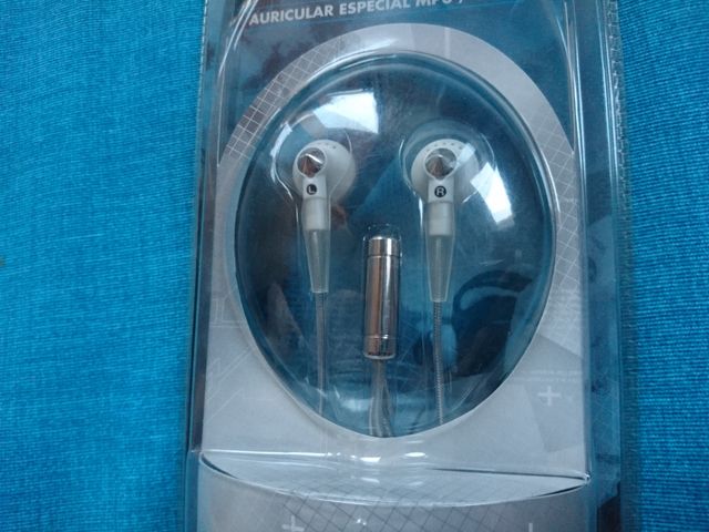 Auriculares ELBE