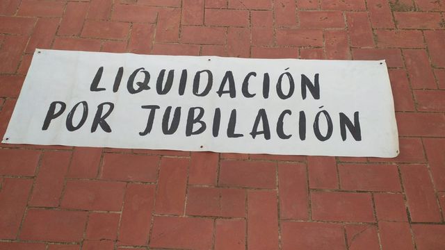 SE VENDE LETRERO EN PERFECTO ESTADO 