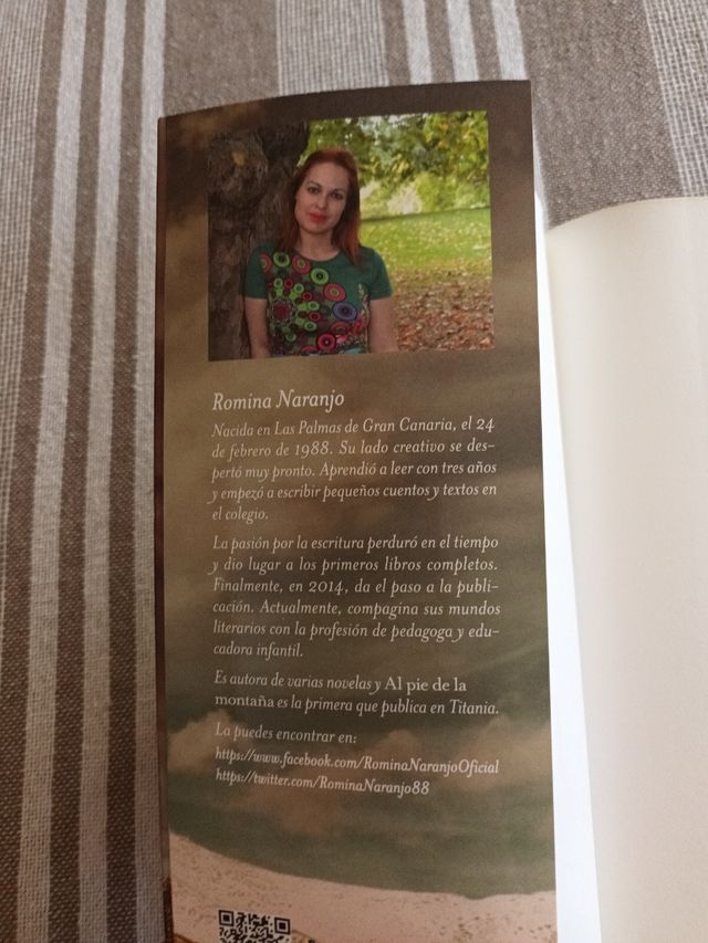 Al pie de la montaña, de Romina Naranjo