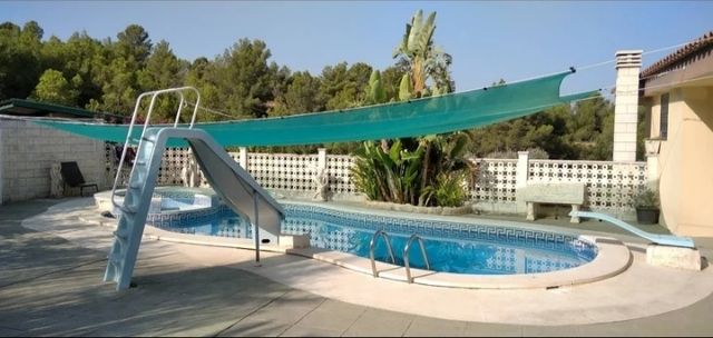 Venta, Chalet doble vivienda, piscina, Spa, etc.