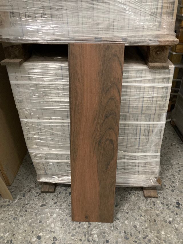 Madera Timber nogal