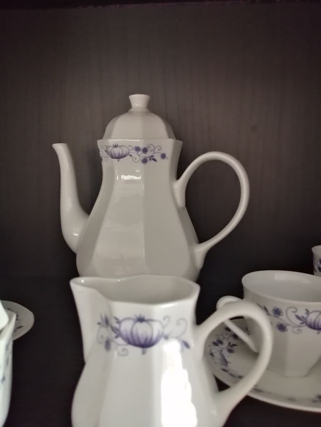 Juego de porcelana fina