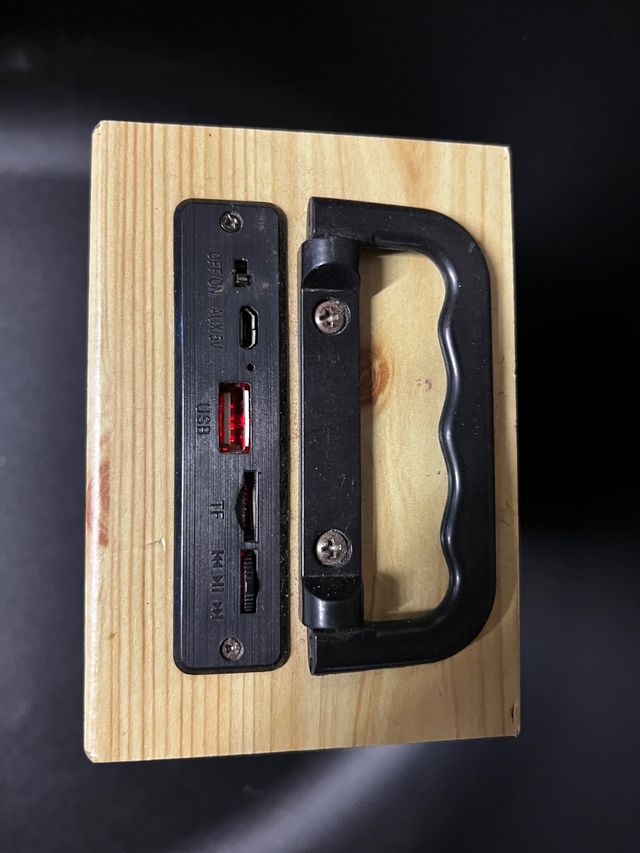 Altavoz portátil usb KTS-669