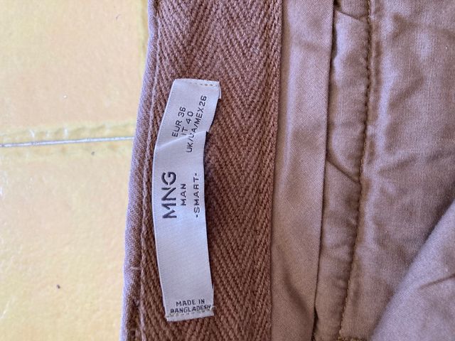 Pantalón corto Mango