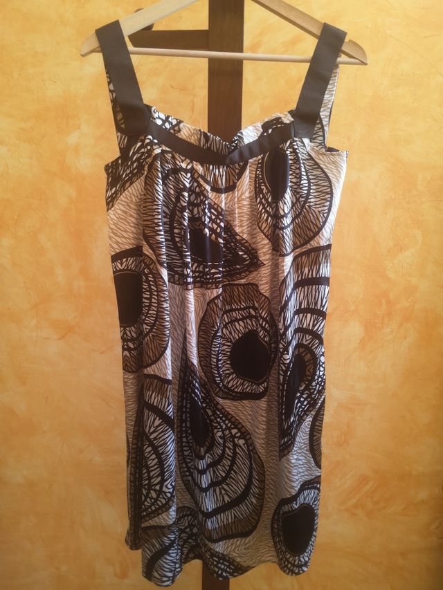 Vestido satinado Zara