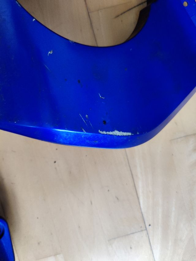 Quilla derecha yamaha r6 '99