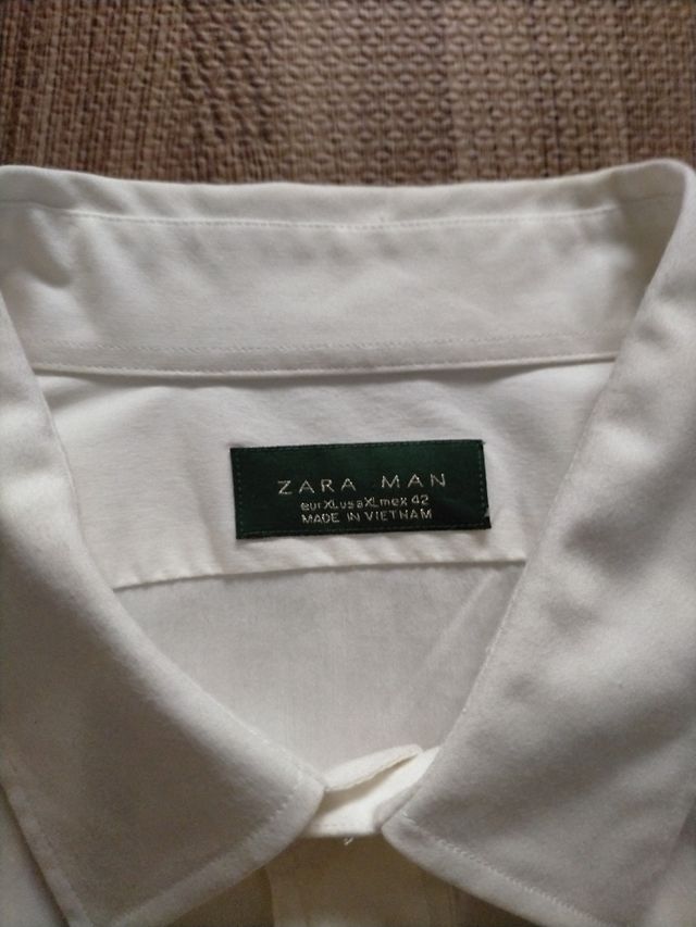 Camisa de manga larga para hombre,con bolsillos.