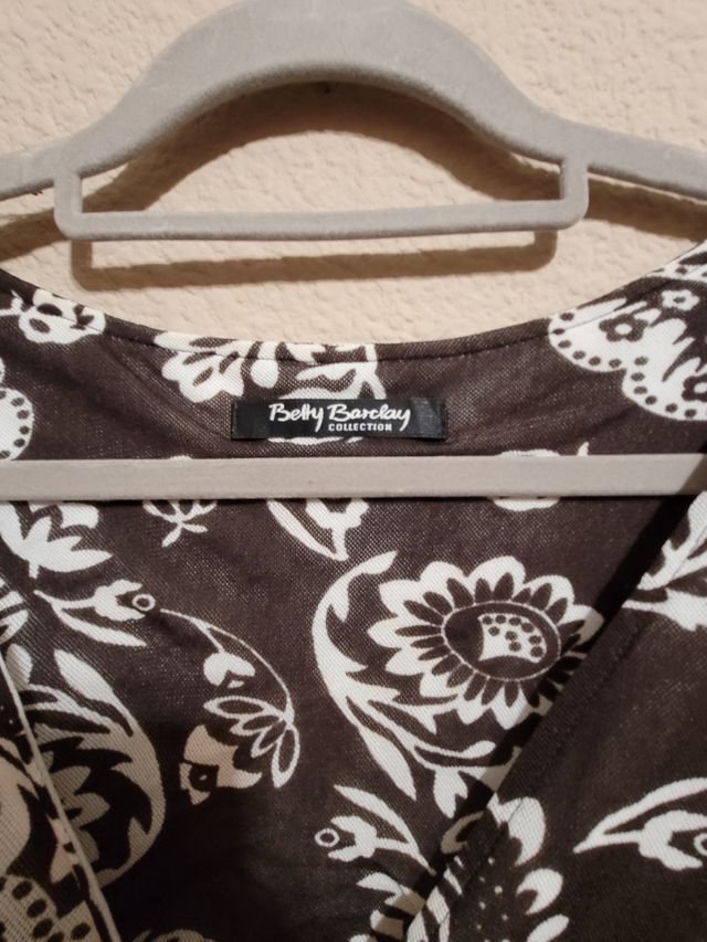 Vestido Betty Barclay