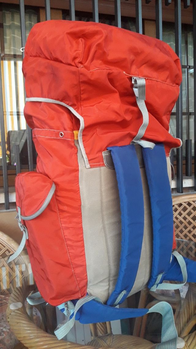 SUPER MOCHILA TÉCNICA/MONTAÑA/SENDERISMO/SKY.