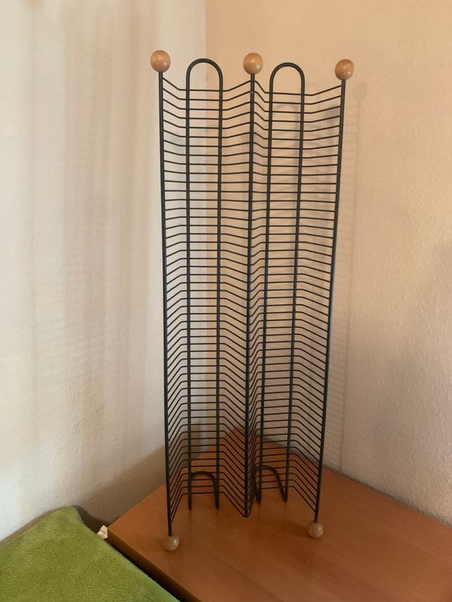 Torre para CDs