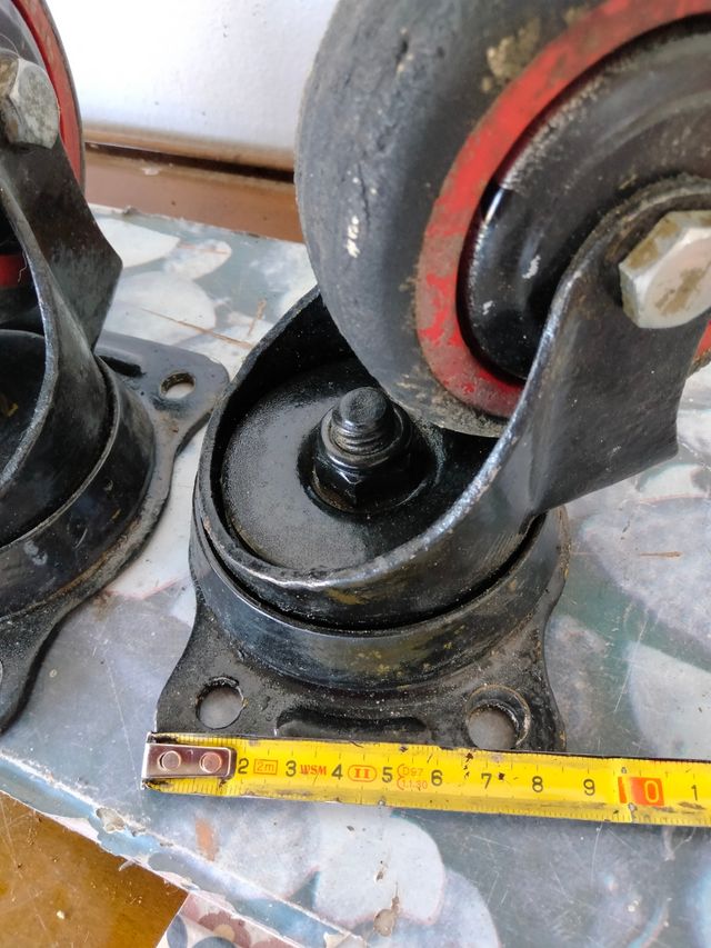 4ruedas grandes giratorias