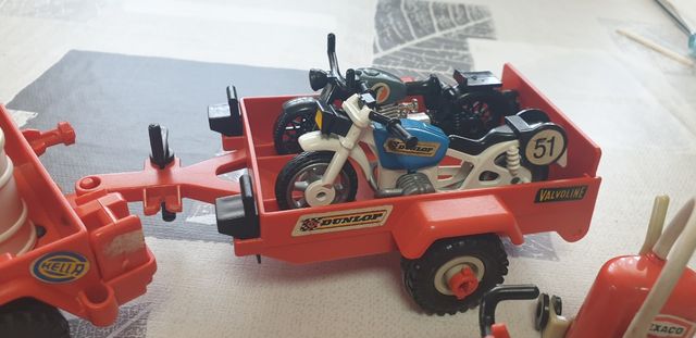 JEEP RACING CON REMOLQUE Y MOTOS Ref.3478