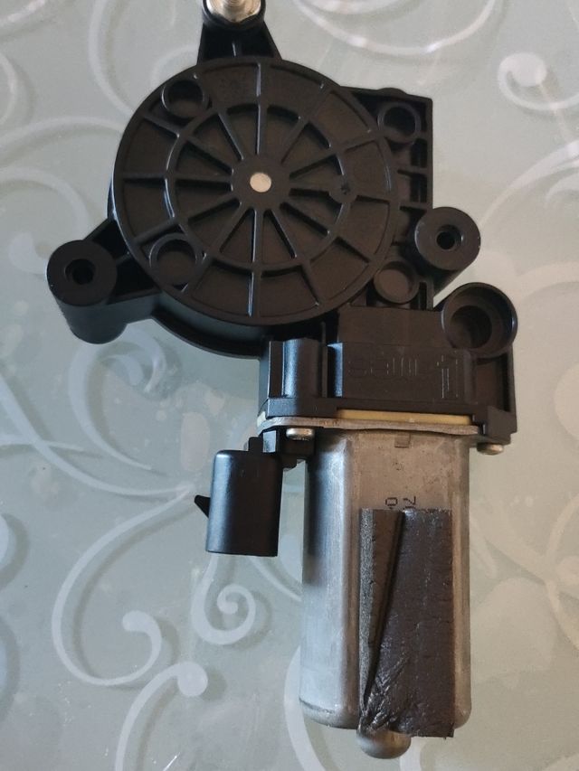 motorino alzacristalli 