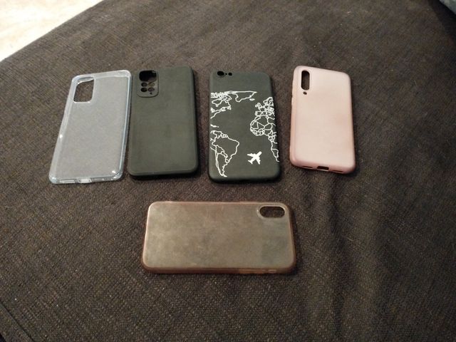 diferentes Fundas de teléfono 5€ cada una