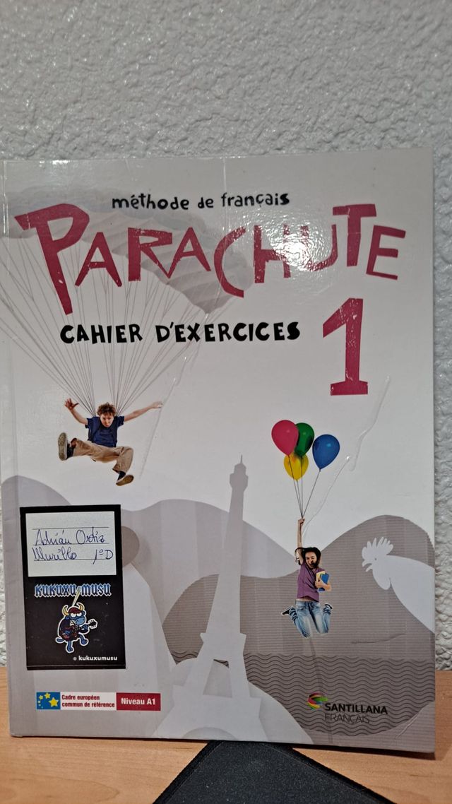 Libro francés de ejercicios Parachute 1 ESO