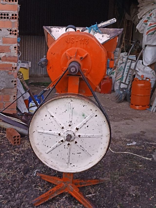 Molino par cereal US-113 enganche a tractor