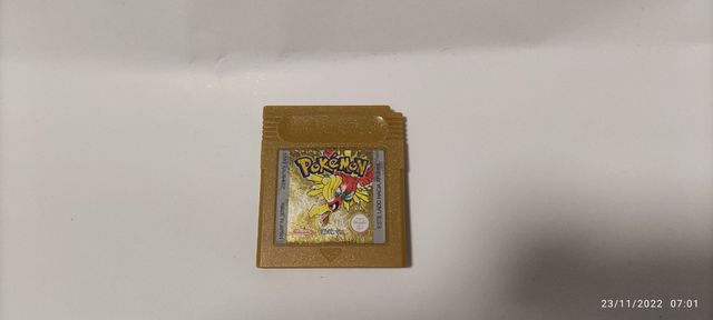 POKÉMON ORO