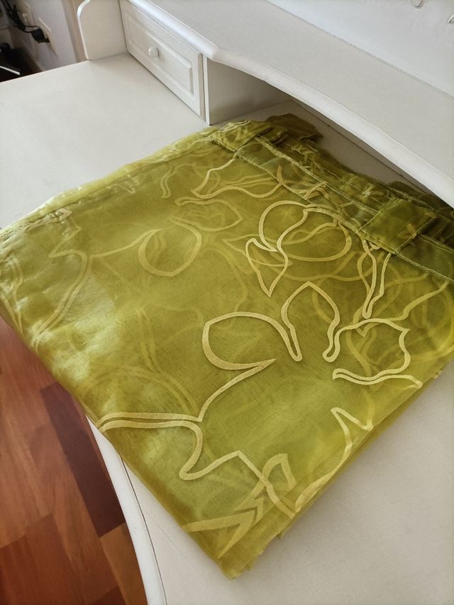 visillo  2,58x 1,35 mts