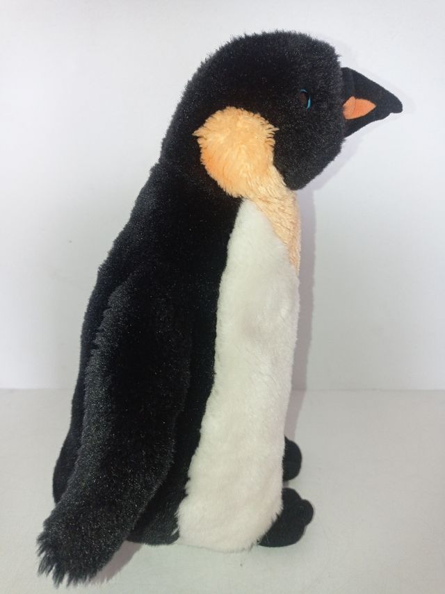 PINGUINO DI PELUCHE.
