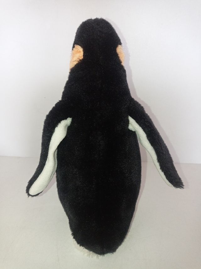 PINGUINO DI PELUCHE.
