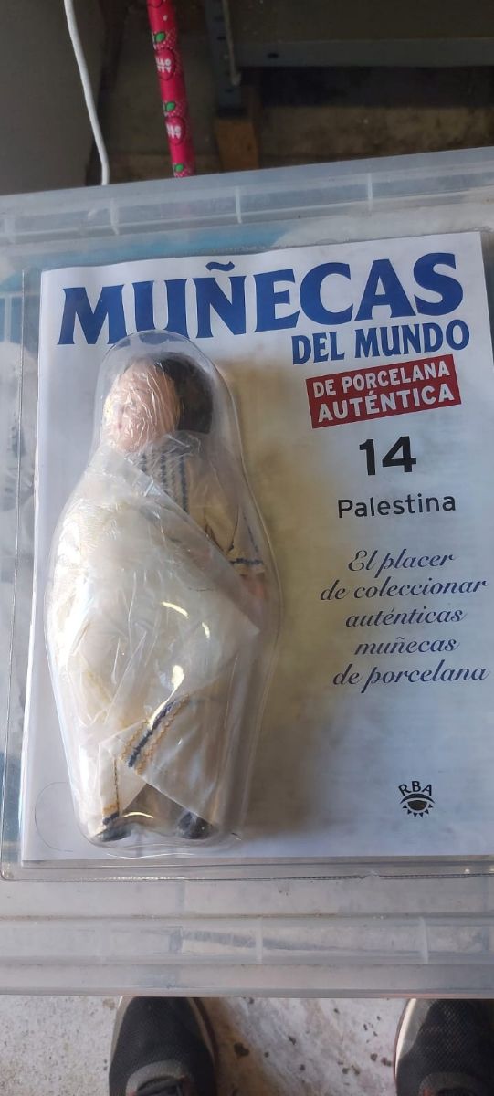 Muñecas de porcelana del mundo.