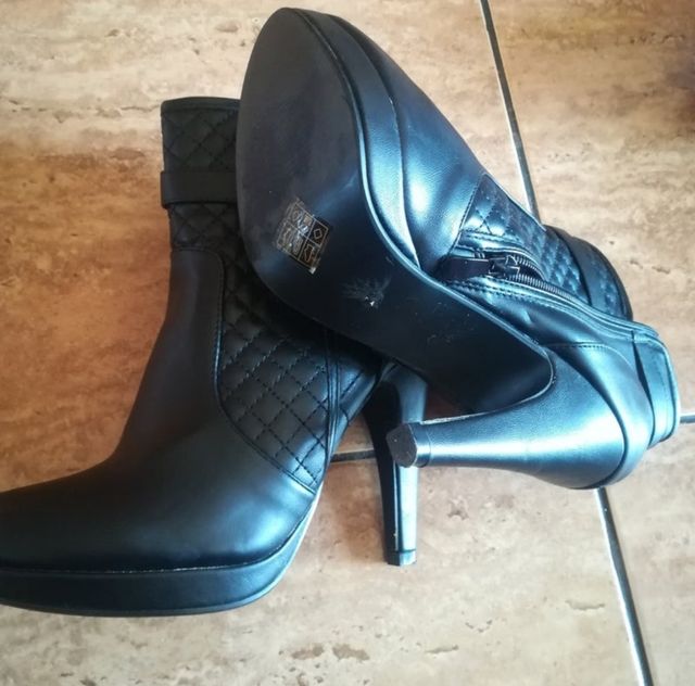 botas o botines a estrenar 