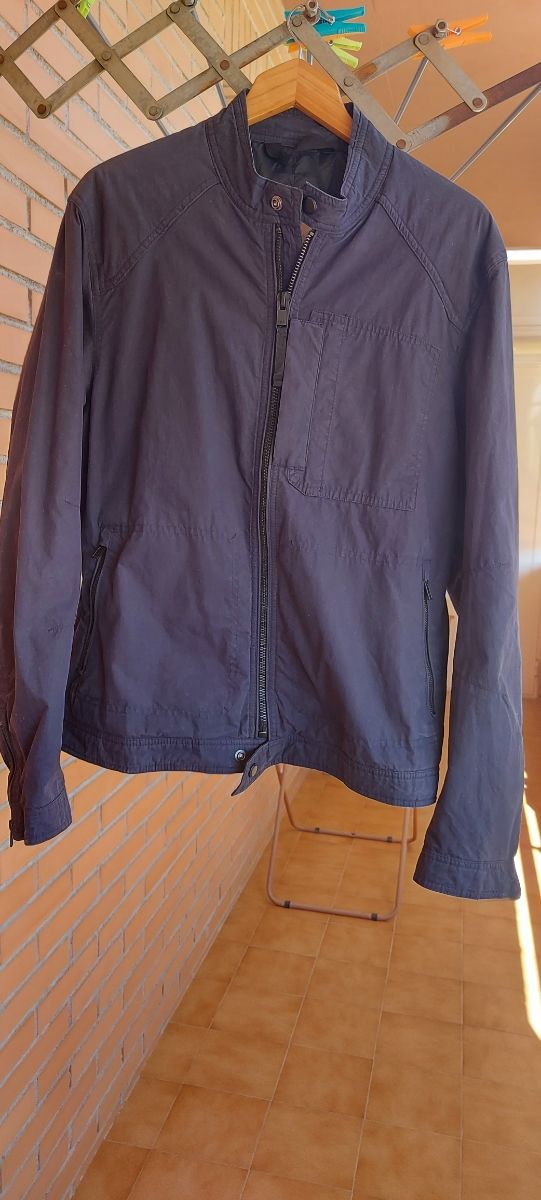 Cazadora entretiempo