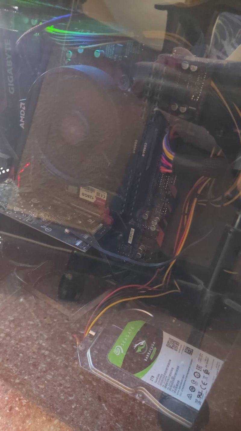 Pc Sobremesa Ryzen 5 5600X 3.7GHz afbeelding 2
