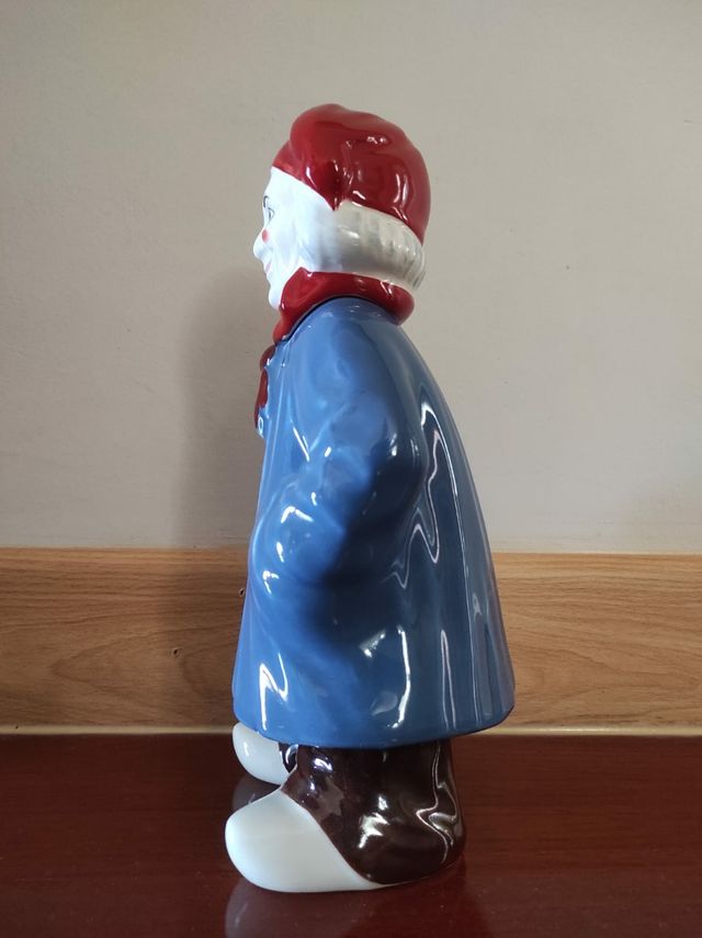 Botella de cerámica.