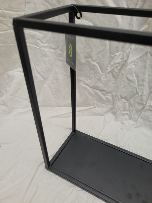 Estante metal negro