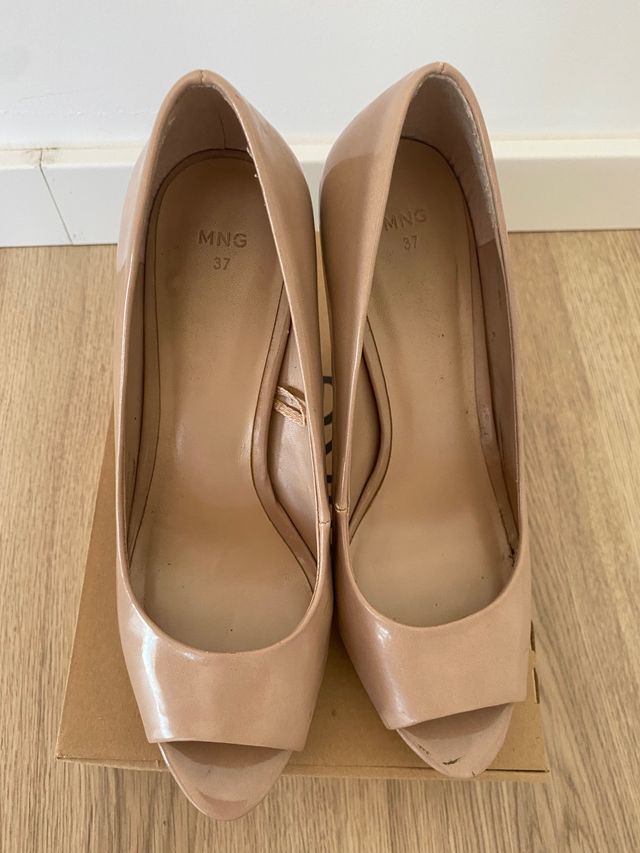 Zapatos tacón nude Mango t37