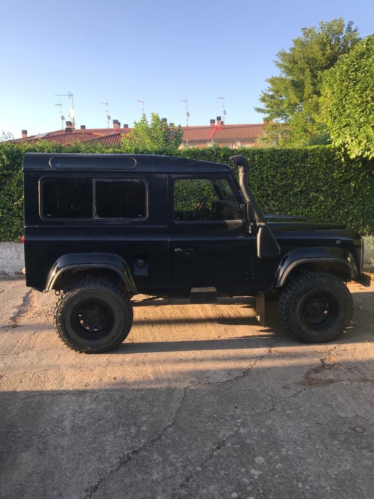 Land Rover Defender 1998 - foto 1
